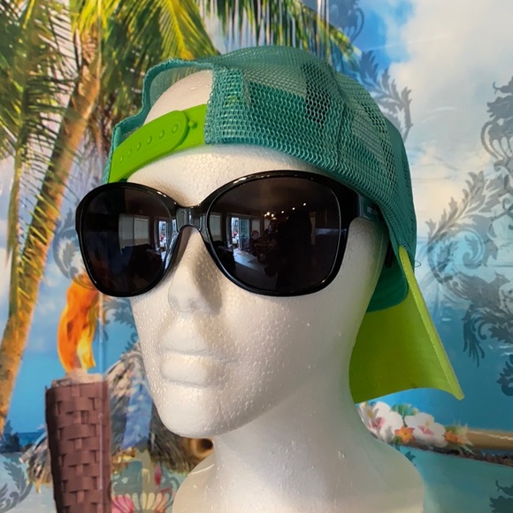 🍀 Juicy Couture Sunglasses W/ Four Leaf Clover! - Picture 6 of 14